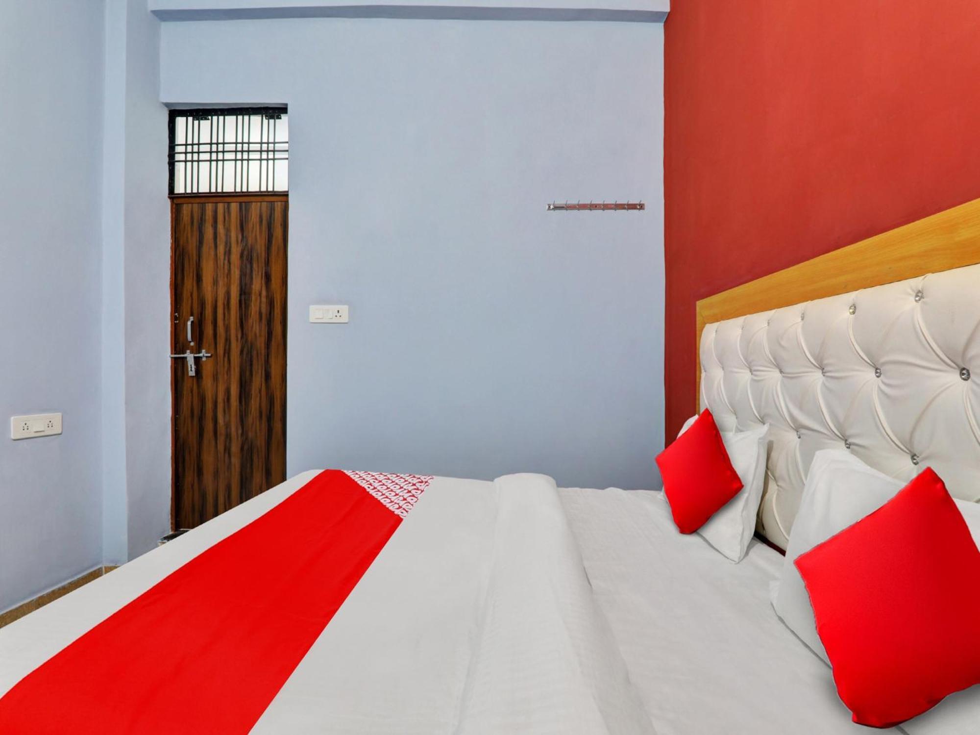 Hotel O Aradhya Galaxy Bhauli Zewnętrze zdjęcie