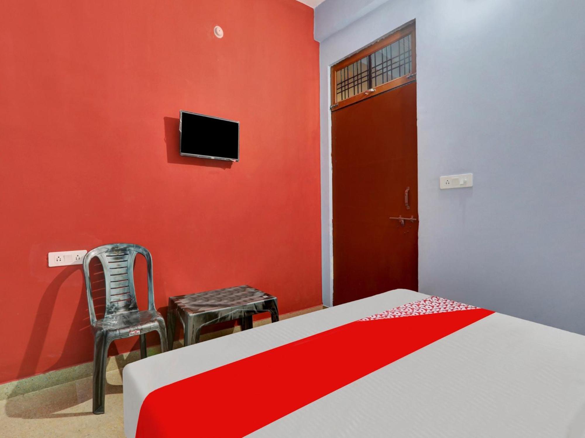 Hotel O Aradhya Galaxy Bhauli Zewnętrze zdjęcie